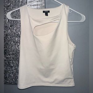 Body contouring slit front top